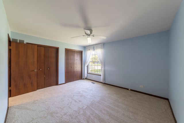 920 Macarthur Drive, Chicago Heights, IL 60411