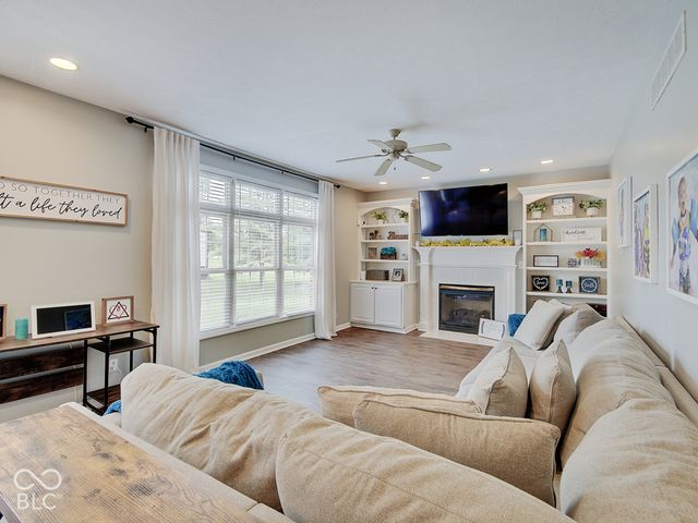 4899 Brentridge Place, Greenwood, IN 46143