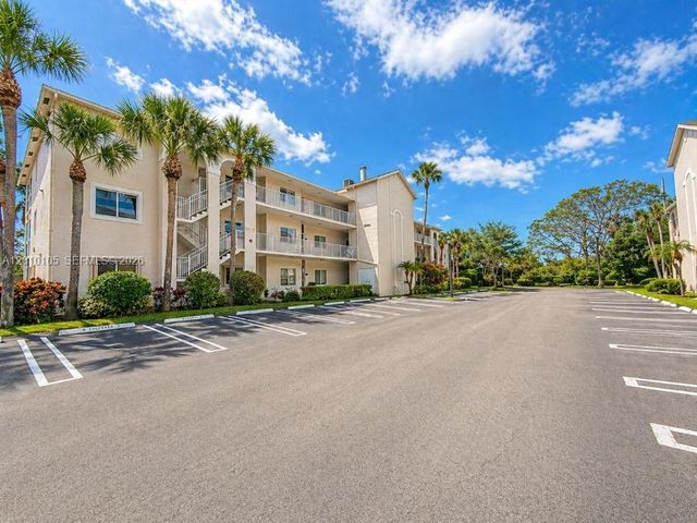 5016 Rose Hill Dr 2303, Boynton Beach, FL 33437