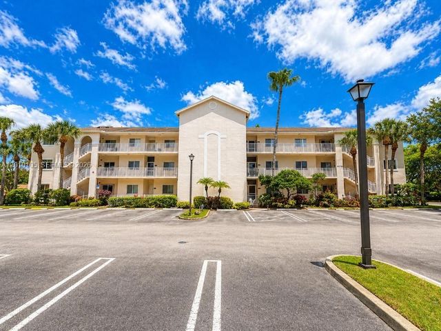 5016 Rose Hill Dr 2303, Boynton Beach, FL 33437