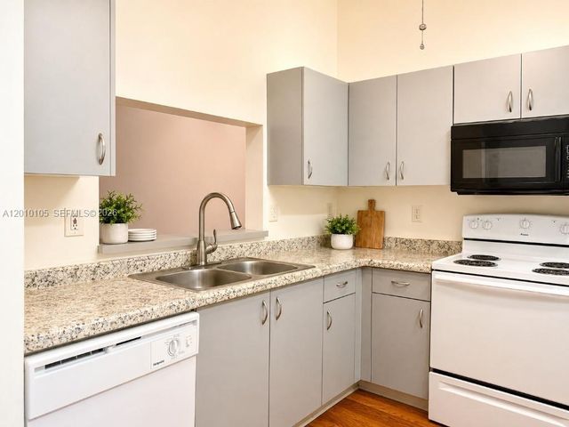 5016 Rose Hill Dr 2303, Boynton Beach, FL 33437