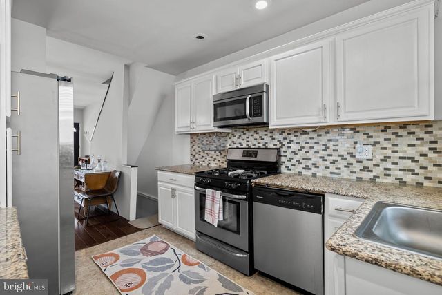 325 CANTRELL ST, Philadelphia, PA 19148