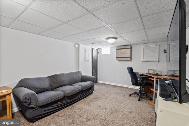 325 CANTRELL ST, Philadelphia, PA 19148
