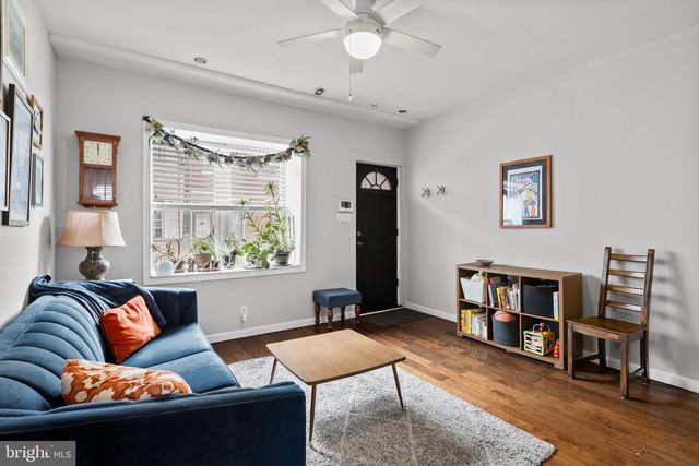 325 CANTRELL ST, Philadelphia, PA 19148