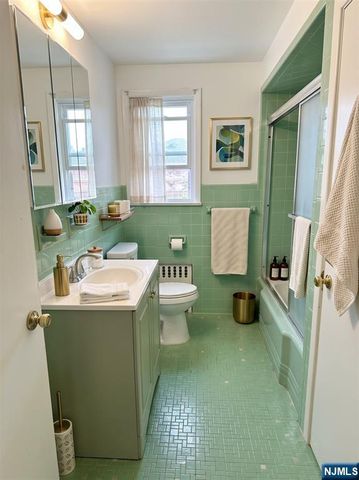 89 Rose Place 2, Woodland Park, NJ 07424