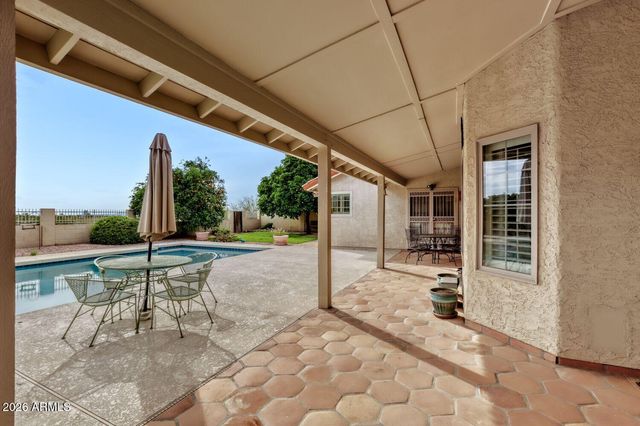 10521 E Bella Vista Drive, Scottsdale, AZ 85258