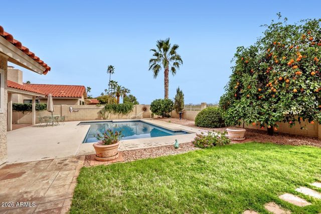 10521 E Bella Vista Drive, Scottsdale, AZ 85258