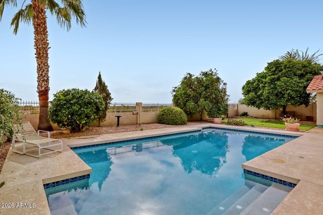 10521 E Bella Vista Drive, Scottsdale, AZ 85258