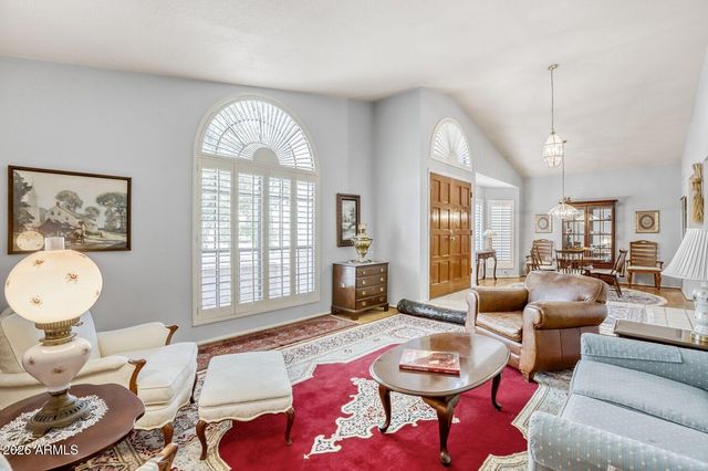 10521 E Bella Vista Drive, Scottsdale, AZ 85258