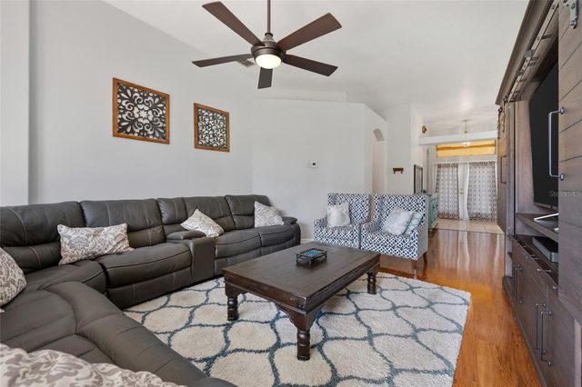 3180 STONEHURST CIRCLE, Kissimmee, FL 34741