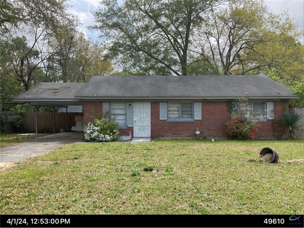 2932 LEONE Drive, Macon, GA 31206