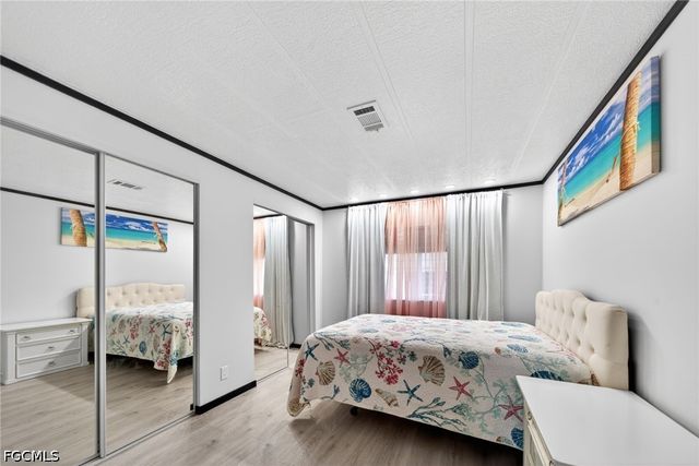 5502 Ben Franklin LN, North Fort Myers, FL 33917