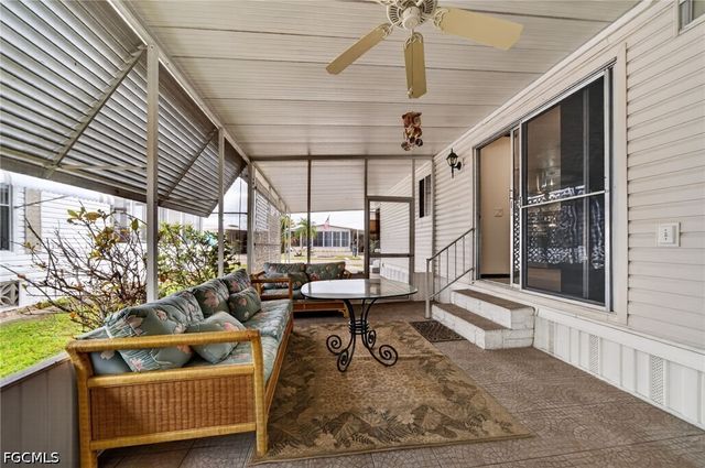 5502 Ben Franklin LN, North Fort Myers, FL 33917