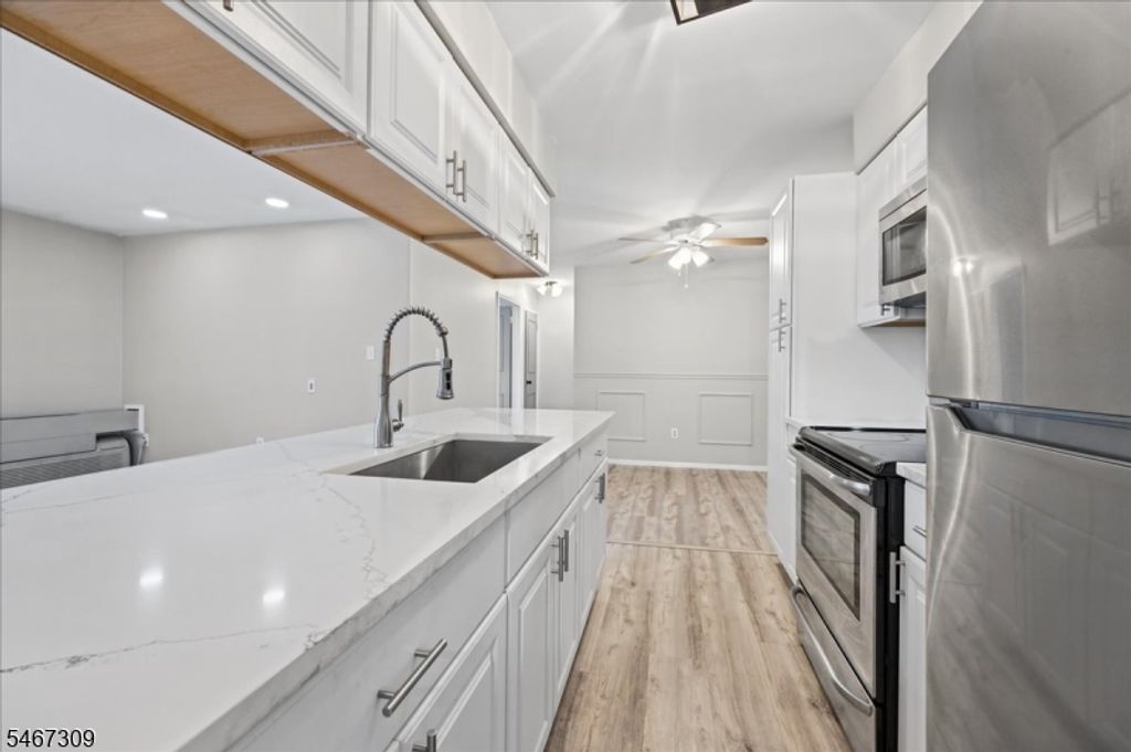 79 Eton Way, Franklin Twp., NJ 08873 — photo 5