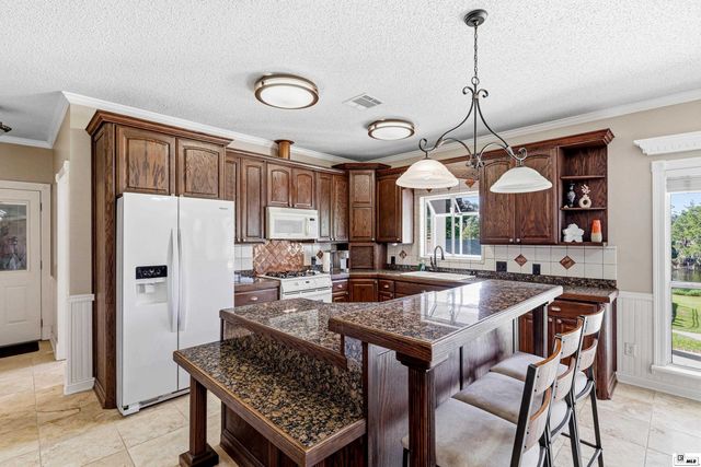 7058 EASTLAKE ROAD, Sterlington, LA 71280