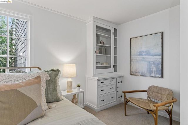 316 Pacific Ave, Piedmont, CA 94611