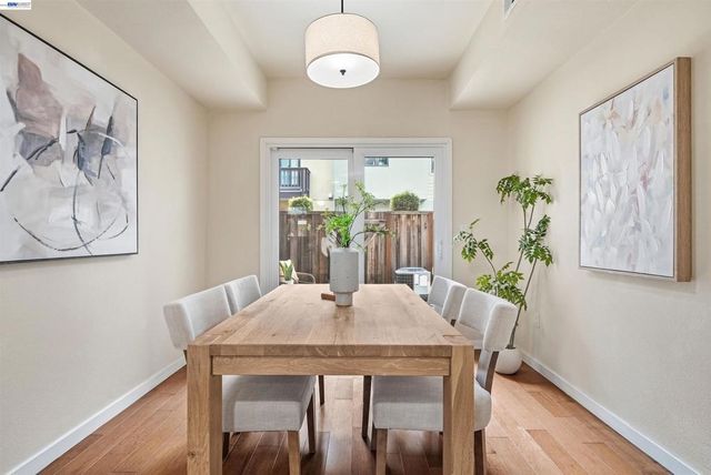 3289 Berryessa St 5, Palo Alto, CA 94303