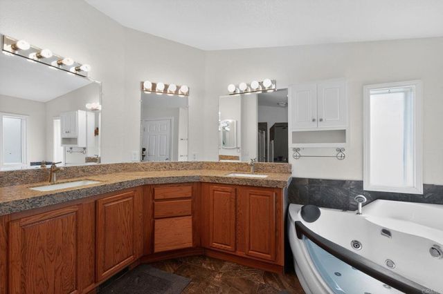 4650 Dulin Road SPC 1, Fallbrook, CA 92028