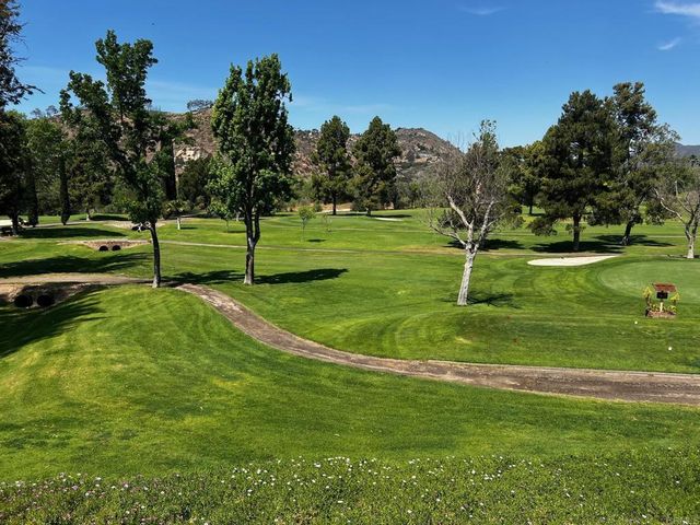 4650 Dulin Road SPC 1, Fallbrook, CA 92028