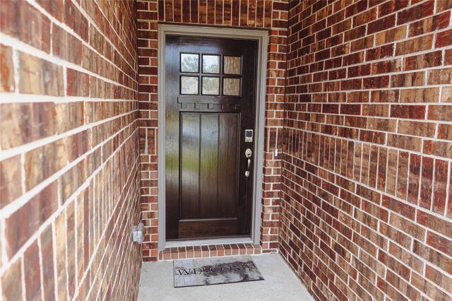 26202 Emory Hollow Drive, Tomball, TX 77375