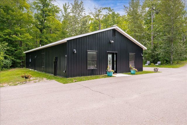 5841 Spruce Lane, Duluth, MN 55811