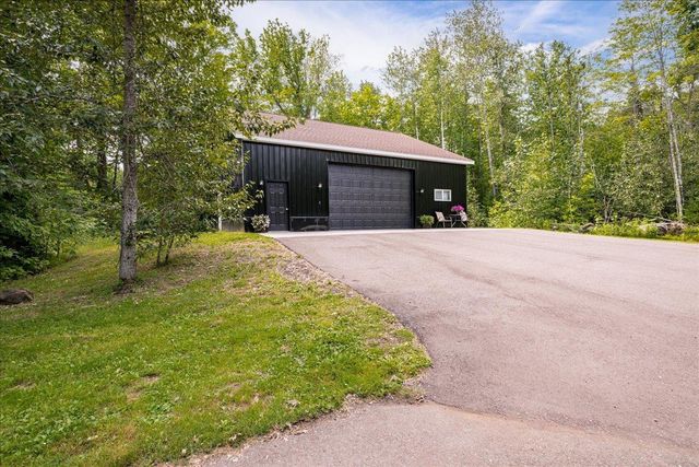5841 Spruce Lane, Duluth, MN 55811