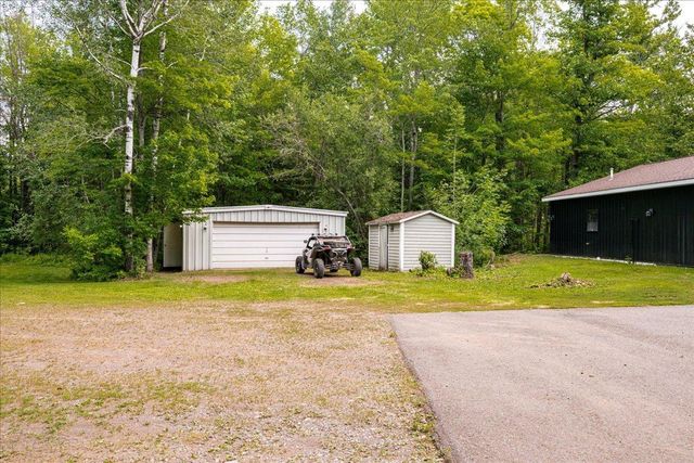 5841 Spruce Lane, Duluth, MN 55811