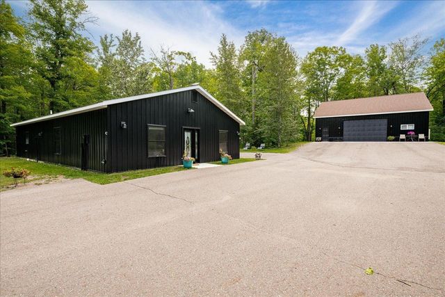 5841 Spruce Lane, Duluth, MN 55811