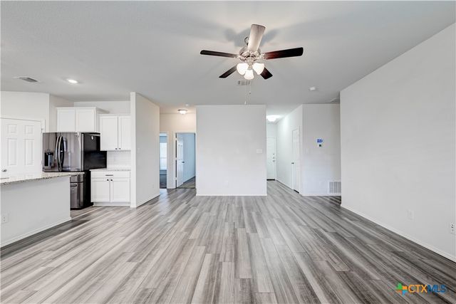 412 Saddleback Trail, Killeen, TX 76542