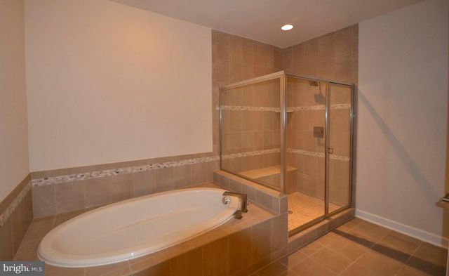 22358 EXE SQUARE, Ashburn, VA 20148