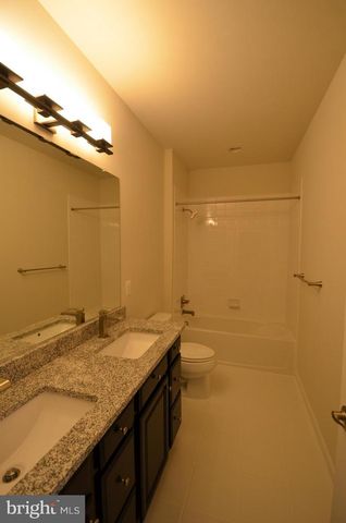 22358 EXE SQUARE, Ashburn, VA 20148