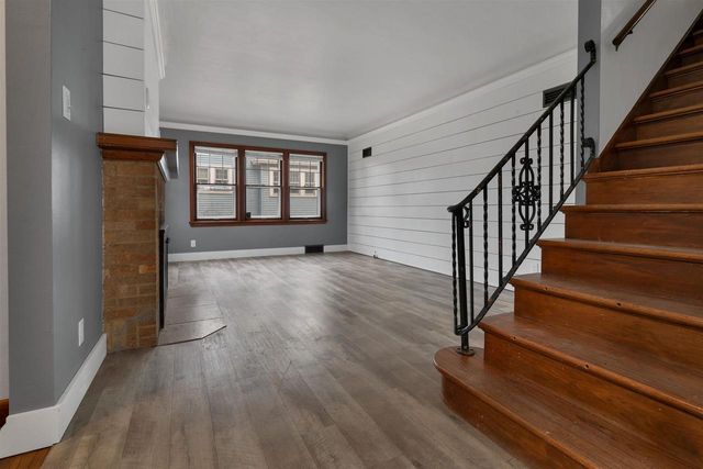 1046 KELLOGG STREET, Green Bay, WI 54303