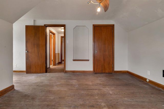 1046 KELLOGG STREET, Green Bay, WI 54303