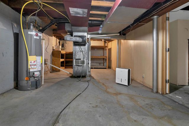 1046 KELLOGG STREET, Green Bay, WI 54303