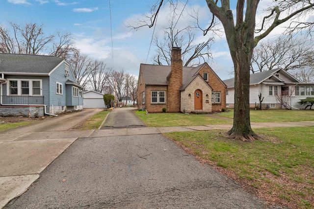1046 KELLOGG STREET, Green Bay, WI 54303