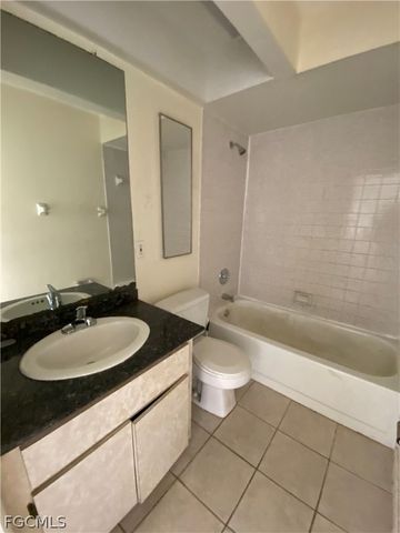 801 SE 5th AVE A1, Cape Coral, FL 33990