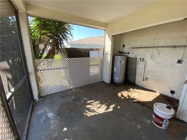 801 SE 5th AVE A1, Cape Coral, FL 33990