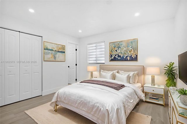 7501 Raleigh St, Hollywood, FL 33024