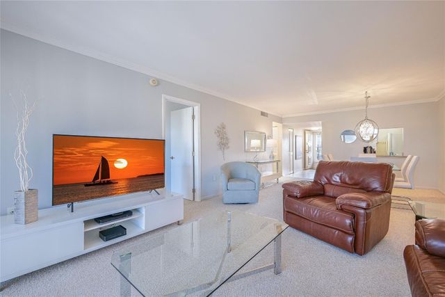 3920 Inverrary Boulevard 604-C, Lauderhill, FL 33319