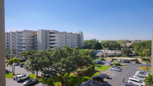 3920 Inverrary Boulevard 604-C, Lauderhill, FL 33319