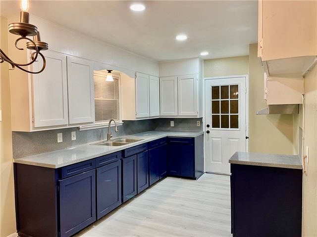 4725 Jean St, Corpus Christi, TX 78411