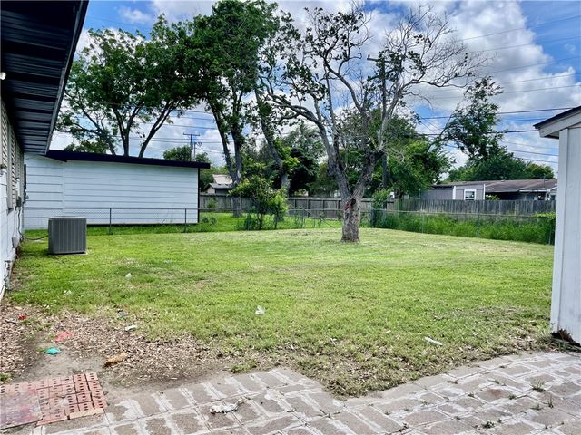 4725 Jean St, Corpus Christi, TX 78411
