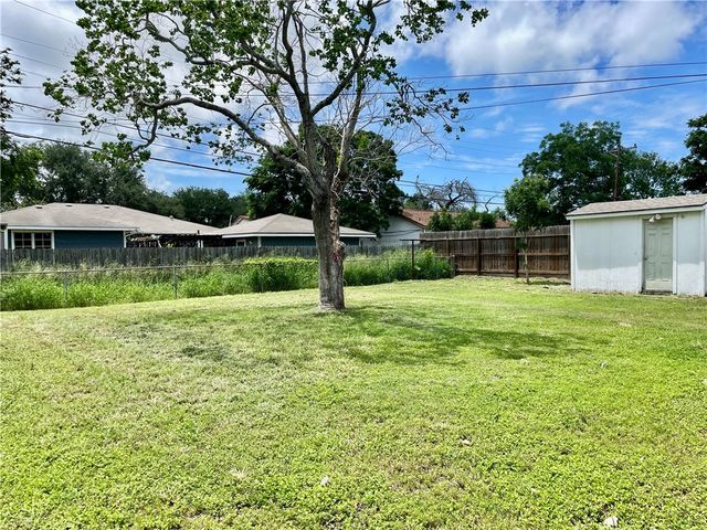 4725 Jean St, Corpus Christi, TX 78411