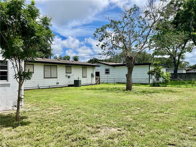 4725 Jean St, Corpus Christi, TX 78411