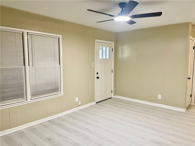 4725 Jean St, Corpus Christi, TX 78411