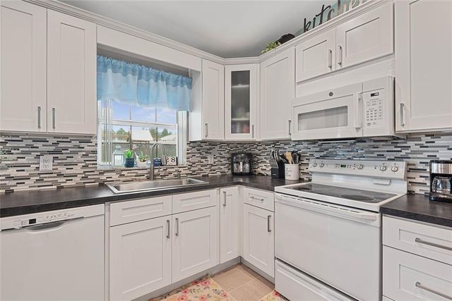 7 LLOVERA PLACE, Palm Coast, FL 32164