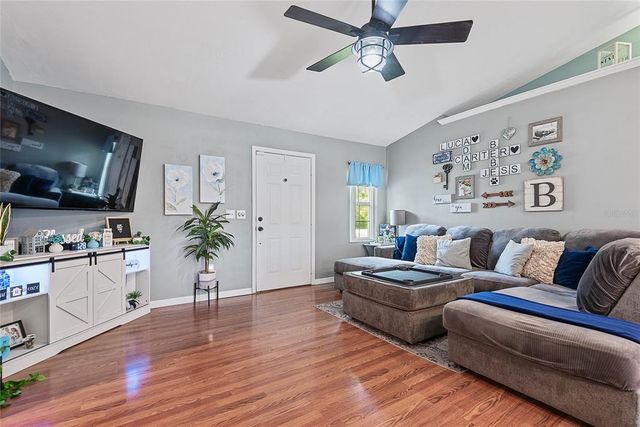 7 LLOVERA PLACE, Palm Coast, FL 32164