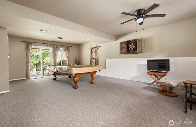 2415 E Cedar Hills Drive, Mount Vernon, WA 98274