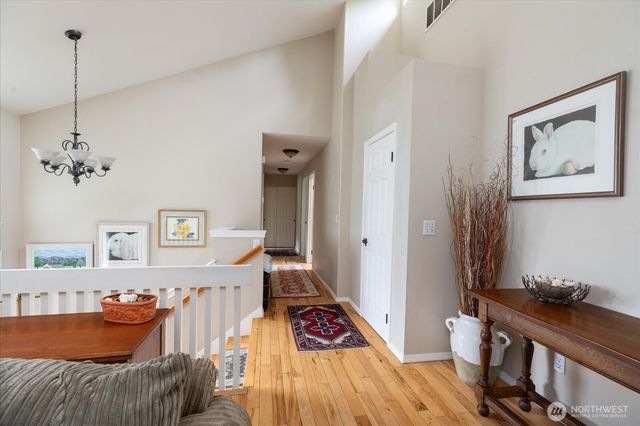 2415 E Cedar Hills Drive, Mount Vernon, WA 98274