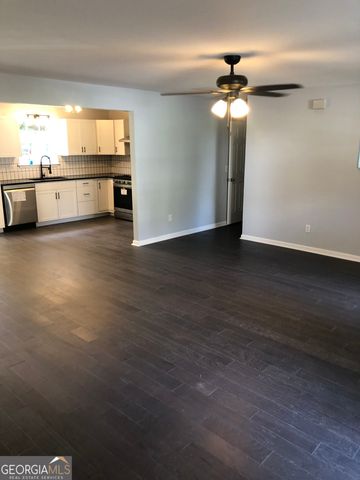 6823 Edmonton Court, Lithonia, GA 30058